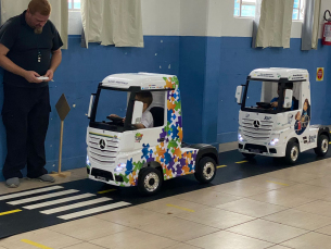 Notícia - A criançada na boleia é assunto em sala de aula