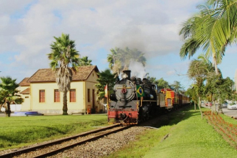 Notícia - Passeios de trem na Páscoa tiveram lotação máxima