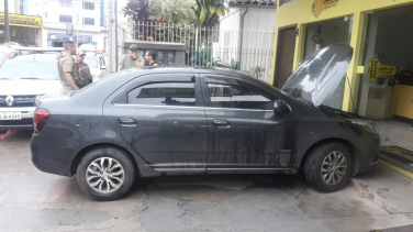 Notícia - Veículo clonado é localizado na Avenida Centenário