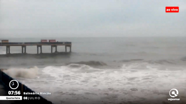 Notícia - Marinha alerta para ventos fortes e ondas de até cinco metros 