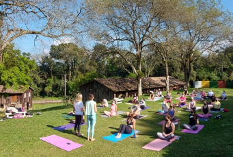 Notícia - Yoga Beneficente no Museu volta neste sábado