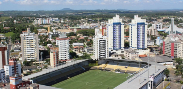 Prefeitura de Criciúma on X: Jogue limpo com a cidade! 🗑️♻️ O projeto  visa incentivar o cuidado com o meio ambiente e o criciumense pode ter  desconto de até 50% na taxa