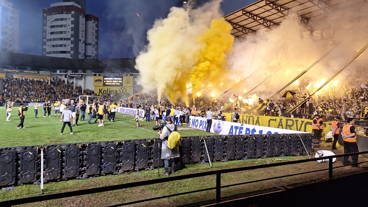 Criciúma 3 x 0 Botafogo/SP: nos últimos minutos, Tigre marca mais dois gols  e torcida vai à loucura - Esporte - 4oito